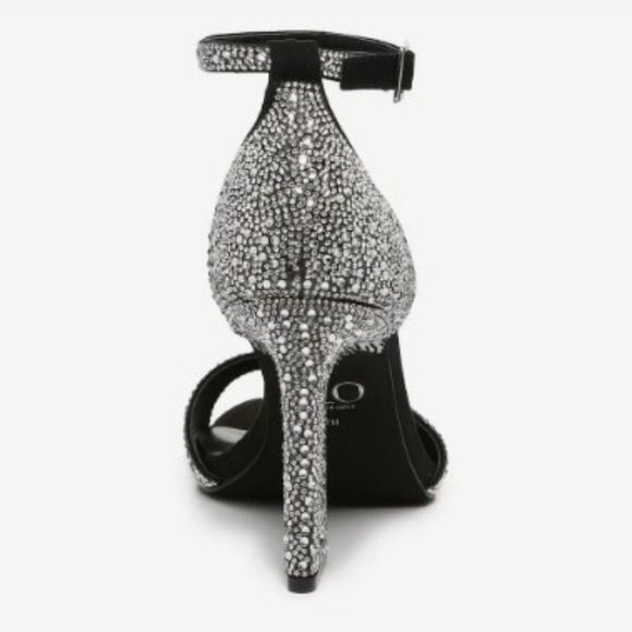 JLO JENNIFER LOPEZ | Irma Sandal | Rhinestone Heels - Picture 6 of 13